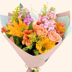 ramo de flores surtidas