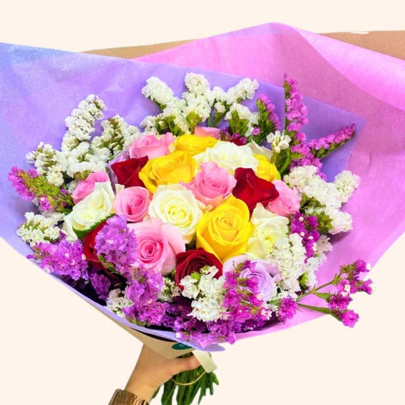 Ramo de rosas de colores